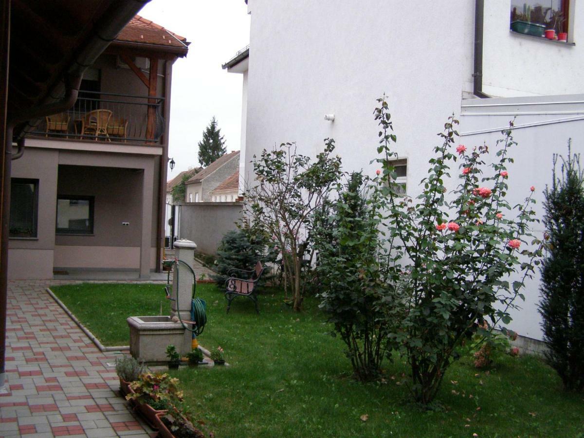 Studio Apartman Vukovic Varaždin Esterno foto